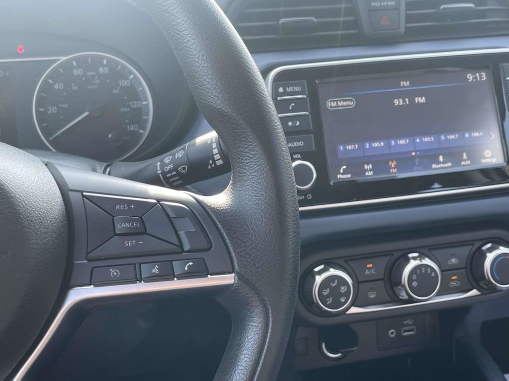 2025 Nissan Versa Sedan SV - Photo 24