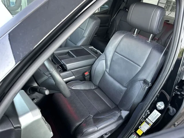 Used 2025 Black Toyota Platinum image 12