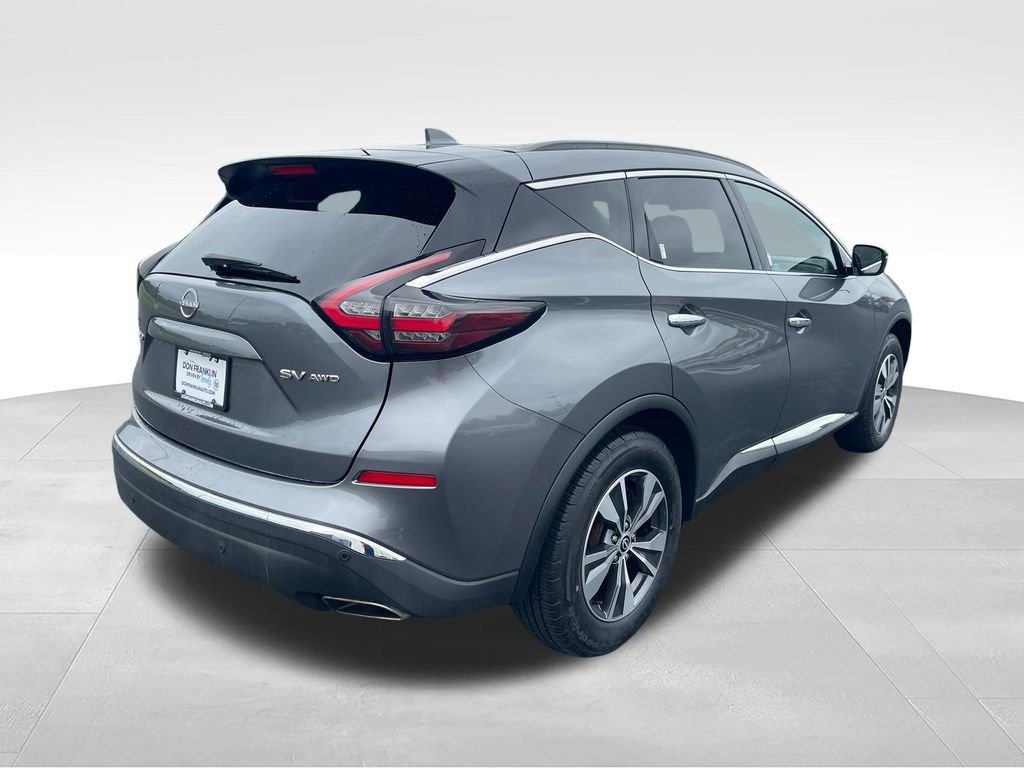 Used 2023 Gray Nissan SV image 5