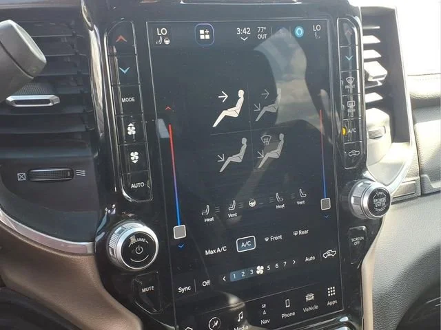 Used 2024  Ram Laramie image 8