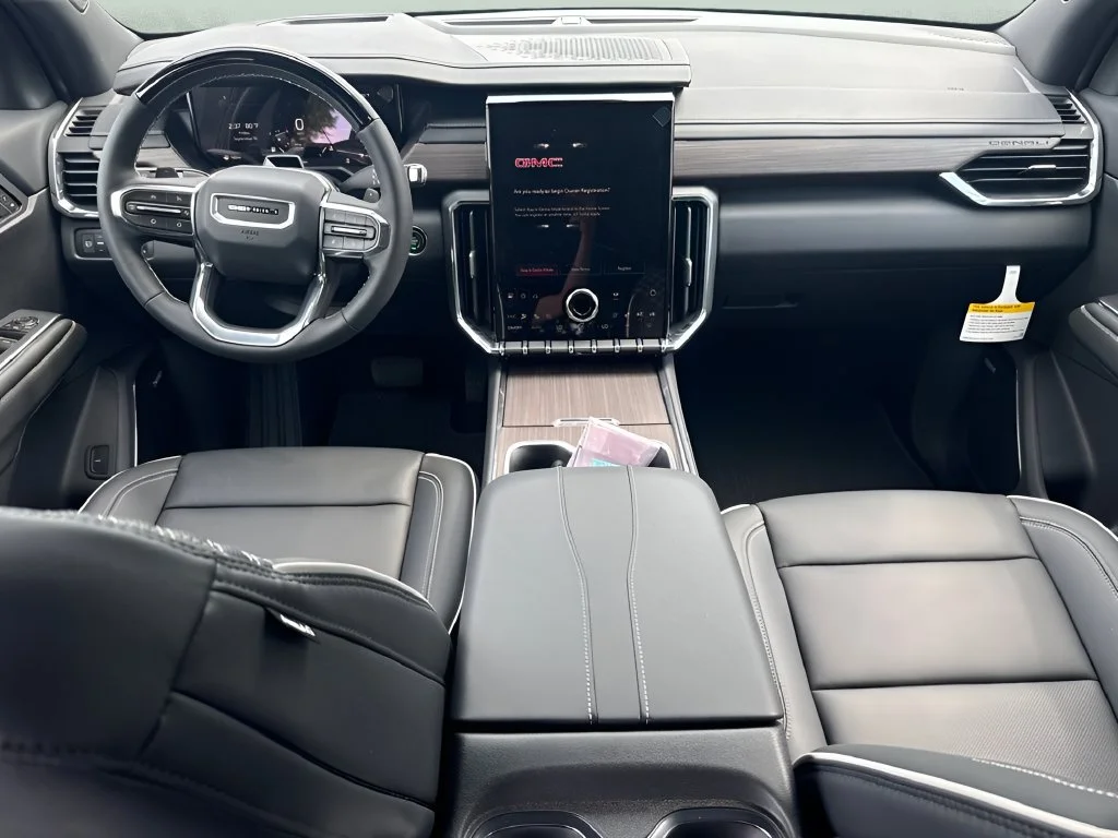 New 2027 Ink GMC Denali image 15