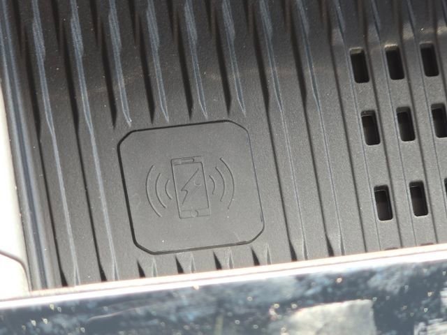 New 2026 Bright White Clear-Coat Exterior Paint Jeep Summit image 18