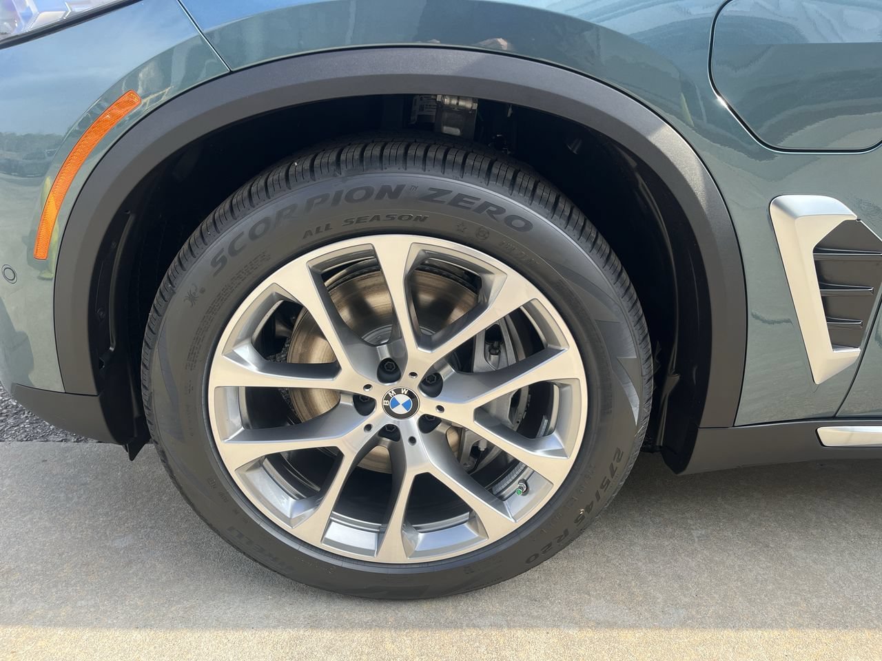 Used 2026 Blue Ridge Mountain Metallic BMW xDrive50e image 13