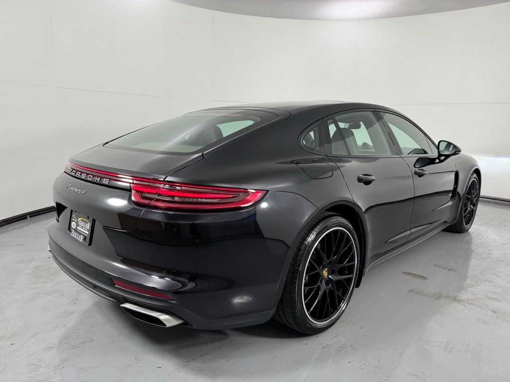 Used 2019 Jet Black Metallic Porsche 4 image 6