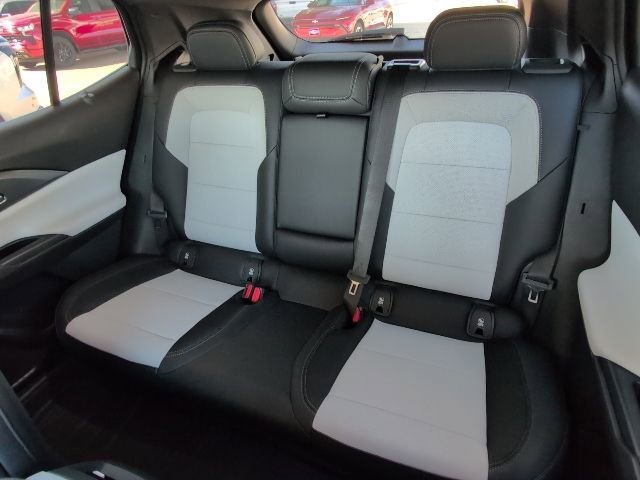 2026 Chevrolet Equinox EV 2LT - Photo 8