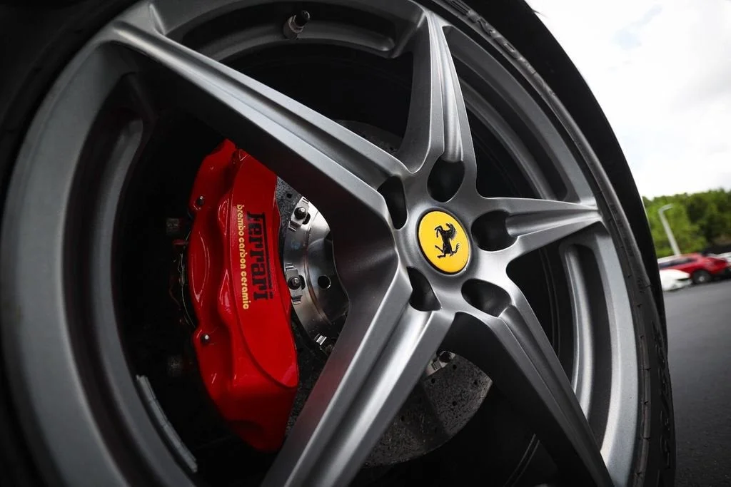 Certified Used 2011 Nero Daytona Ferrari Base image 14