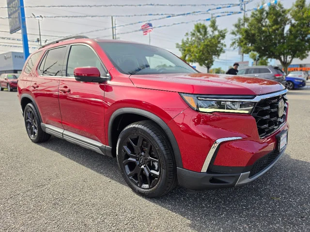Certified Used 2025 Radiant Red Metallic II Honda AWD Elite image 9