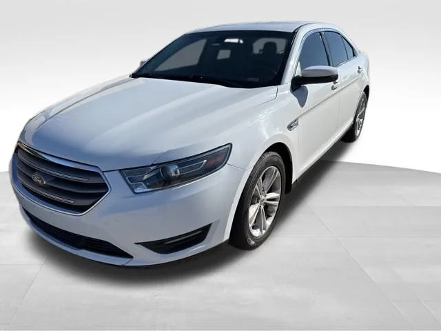 Used 2016 White Ford SEL image 7