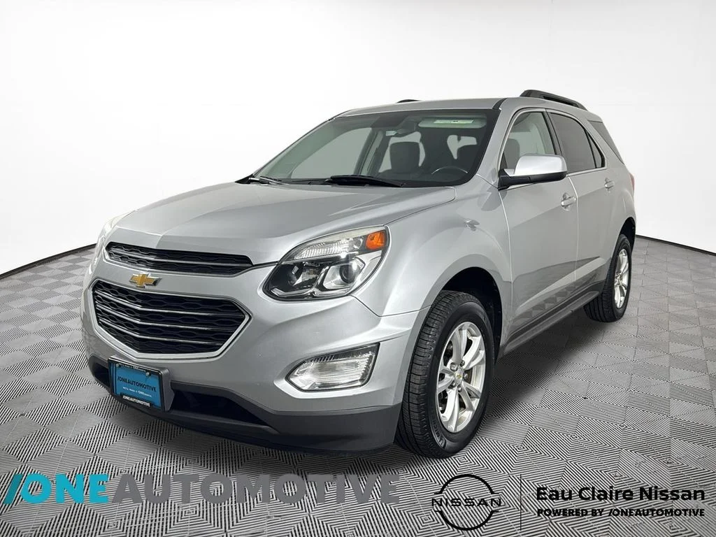 2017 Chevrolet Equinox LT's photo