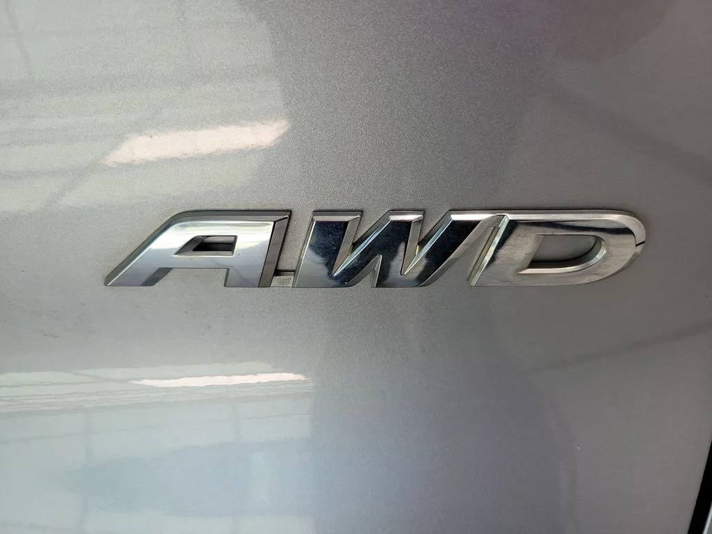 Used 2019  Honda EX-L image 11