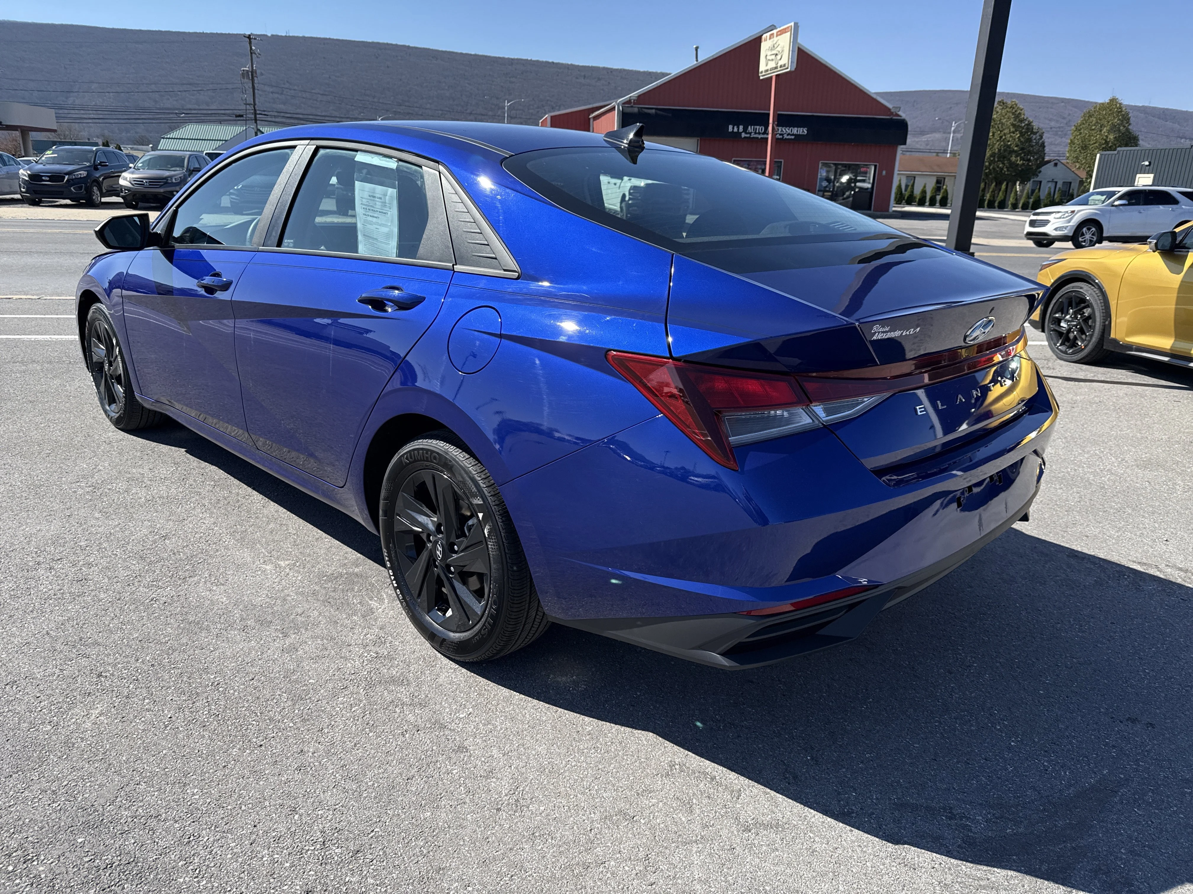 Used 2023 Intense Blue Hyundai SEL image 6