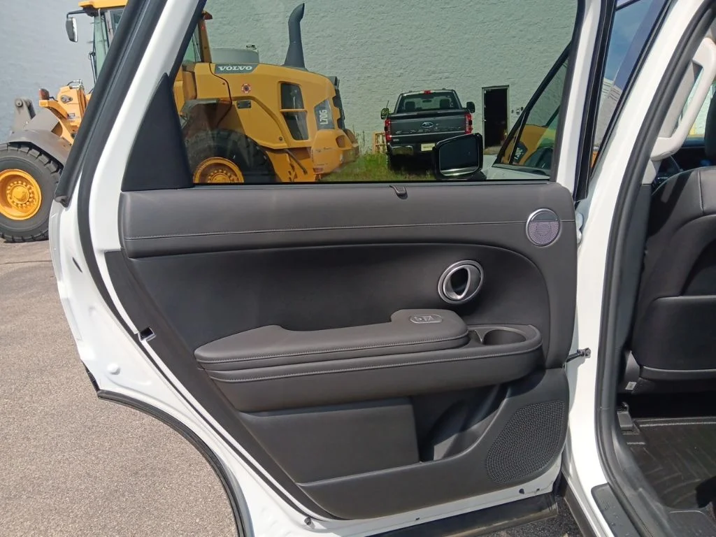 Used 2026 Creamy White Pearl Hyundai Limited image 32