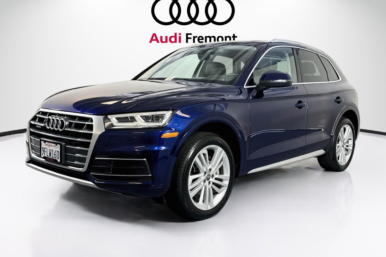 Used 2018 Navarra Blue Metal Audi Premium Plus image 3