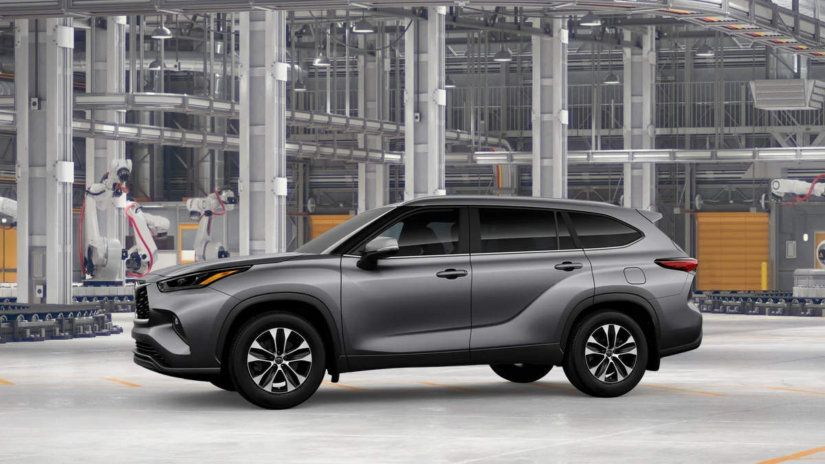 New 2026 Heavy Metal Toyota XLE image 3