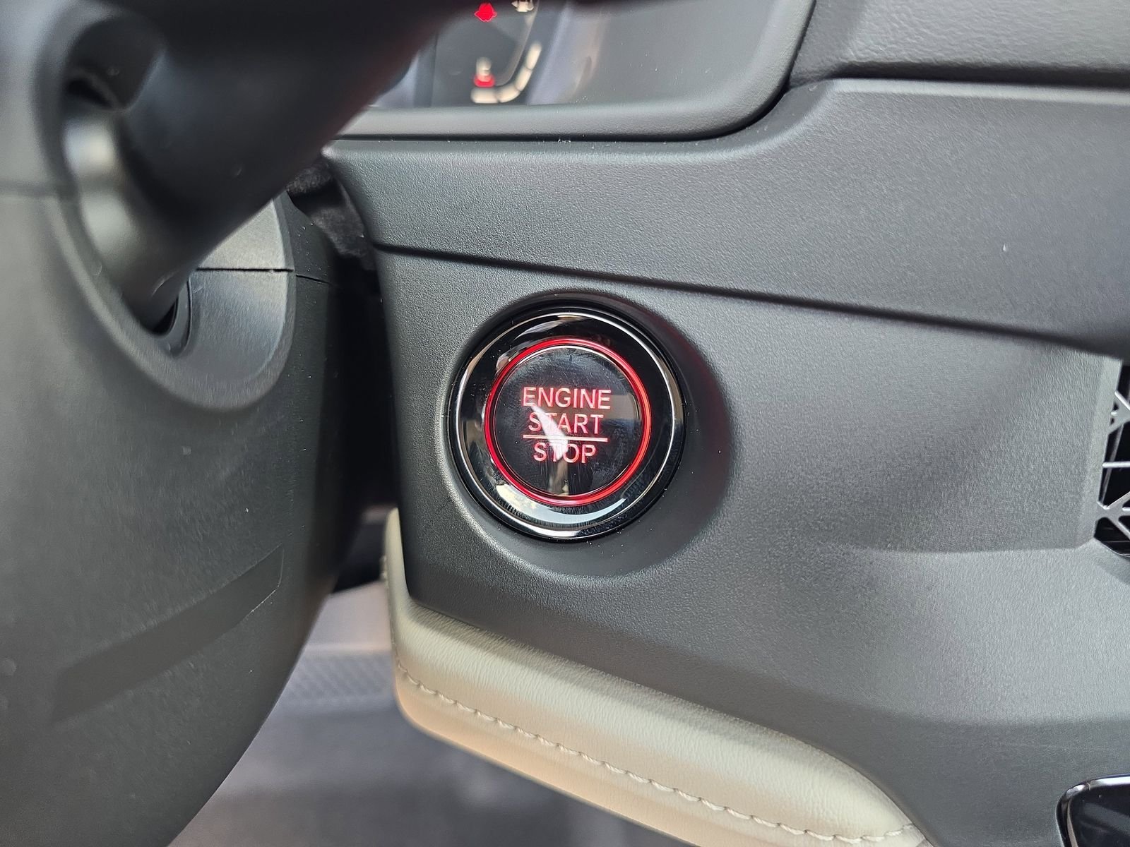 New 2026 Platinum White Pearl Honda LX image 25