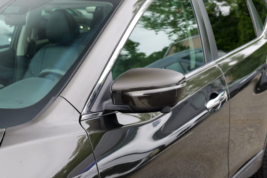 Used 2015 Midnight Jade Nissan SL image 11