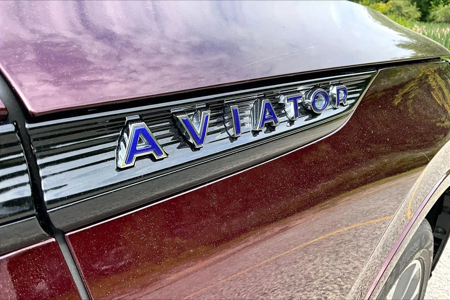 Used 2022 Burgundy Velvet Metallic Tinted Clearcoat Lincoln Grand Touring image 10