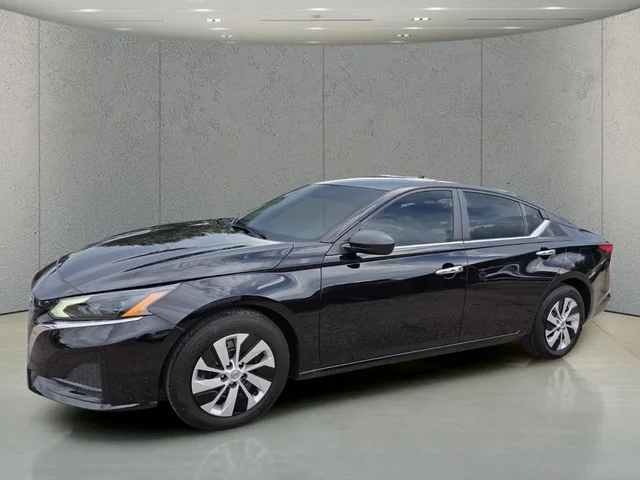 Certified Pre-Owned 2025 Nissan Altima 2.5 S