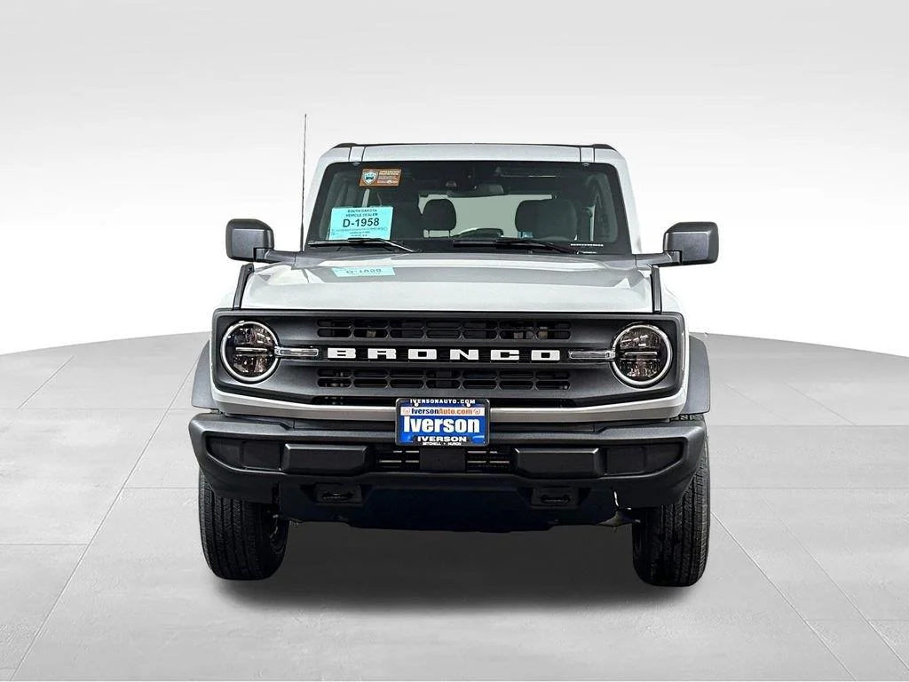 2026 Ford Bronco 2-Door Base - Photo 2