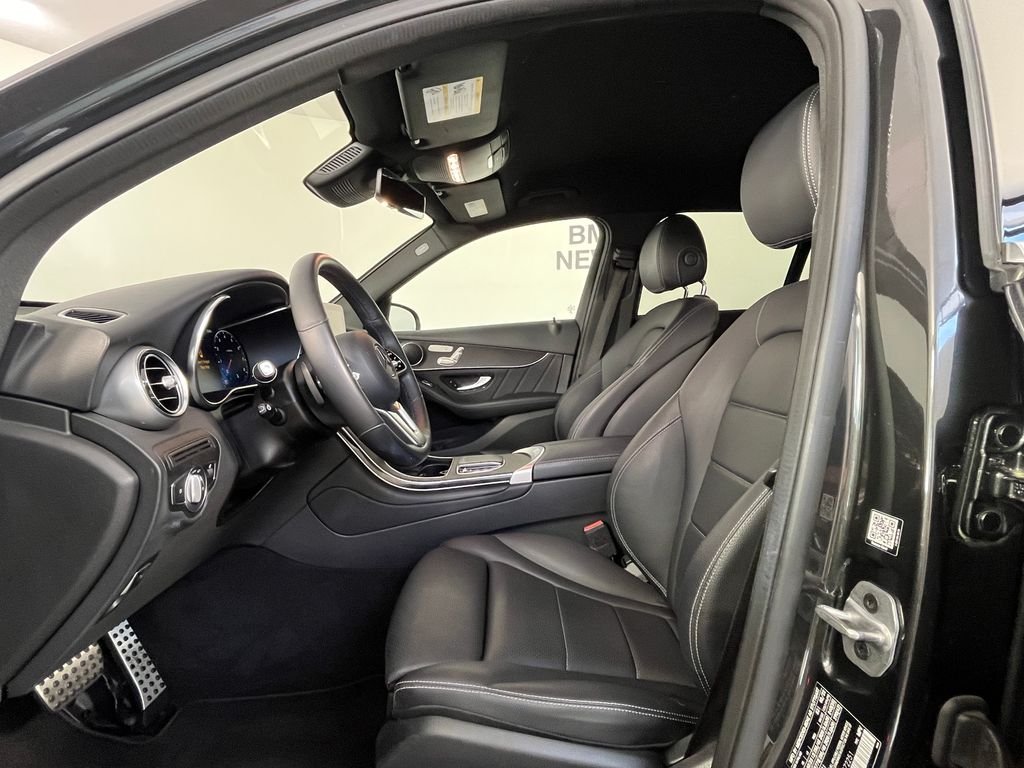Used 2022 Gray Mercedes-Benz GLC 300 image 17