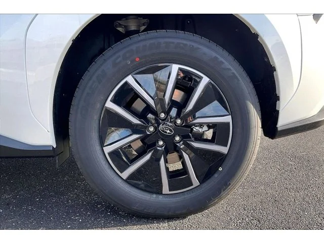 2026 Subaru Solterra Premium - Photo 26
