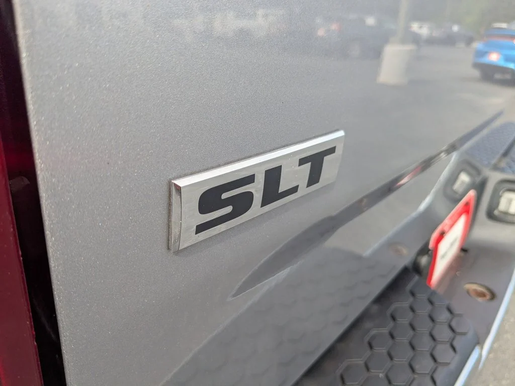 Used 2022 Billet Silver Metallic Clearcoat Ram SLT image 28