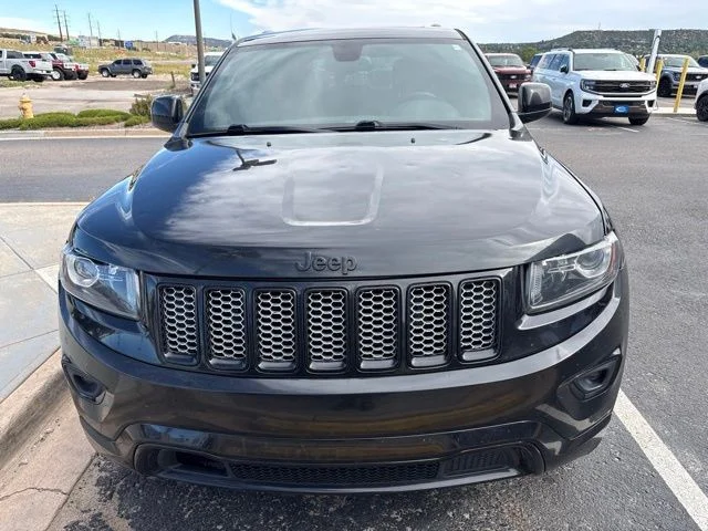 Used 2015 Black Jeep Altitude image 2