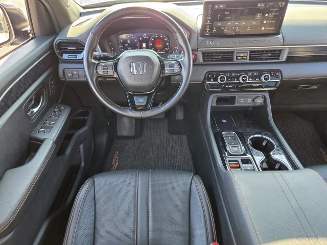 Used 2026 White Honda  image 13