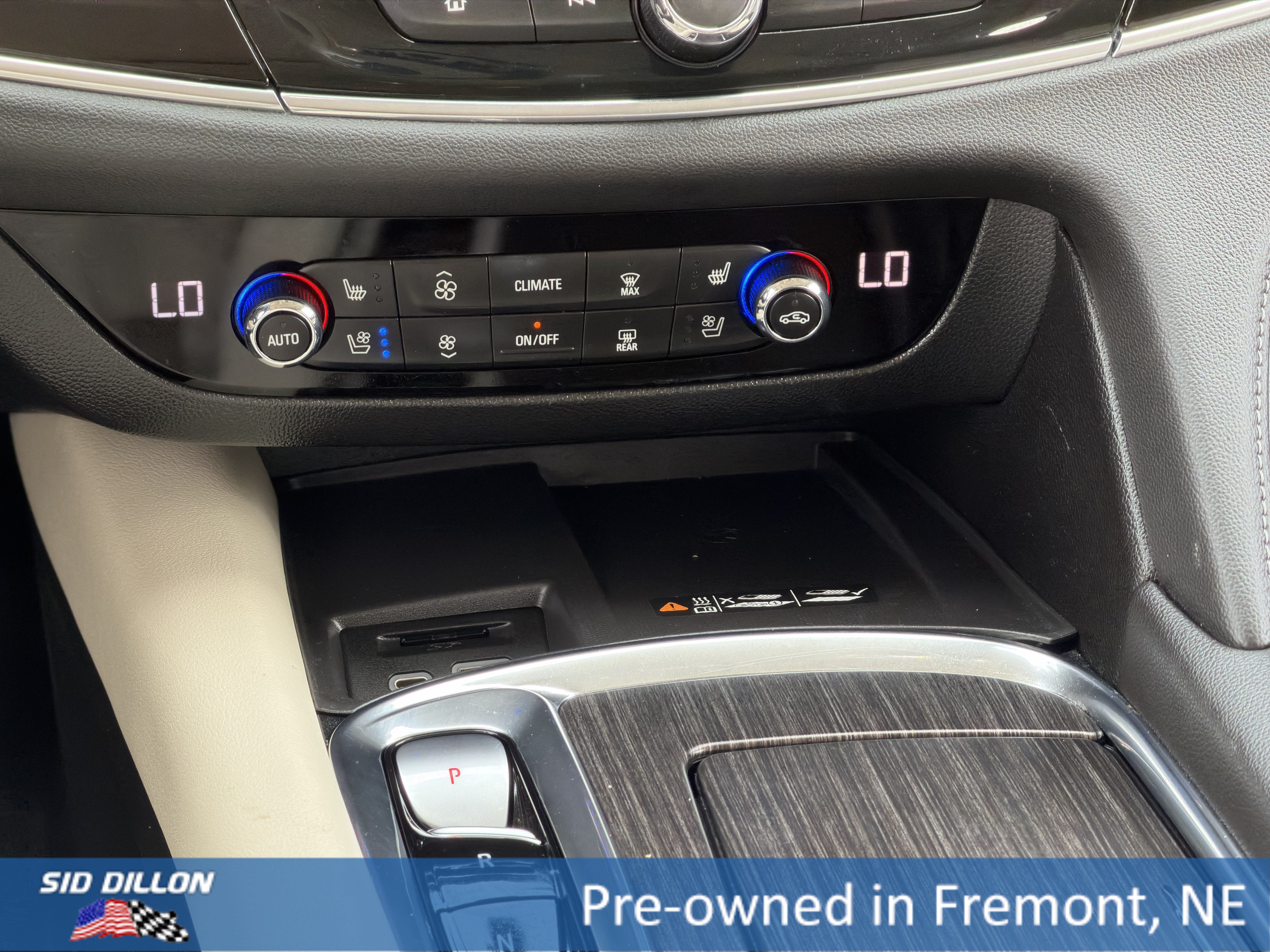 Used 2023 Emperor Blue Metallic Buick Avenir image 13