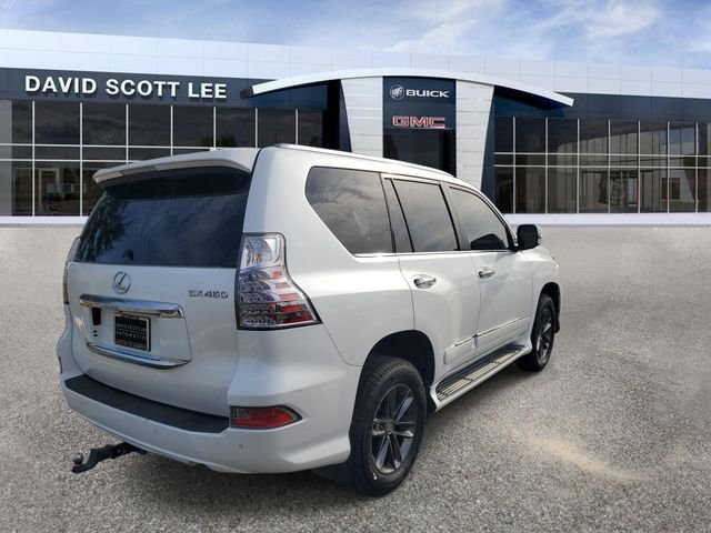 Used 2016 White Lexus 460 image 4