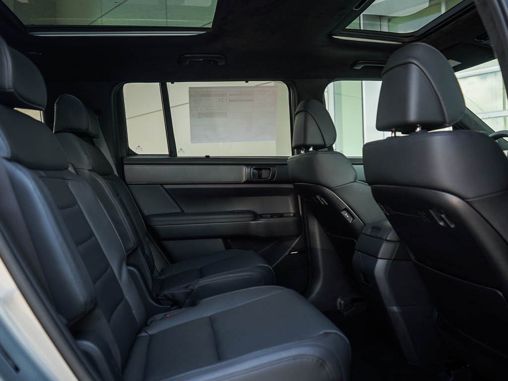 2026 Hyundai Santa Fe Calligraphy - Photo 13