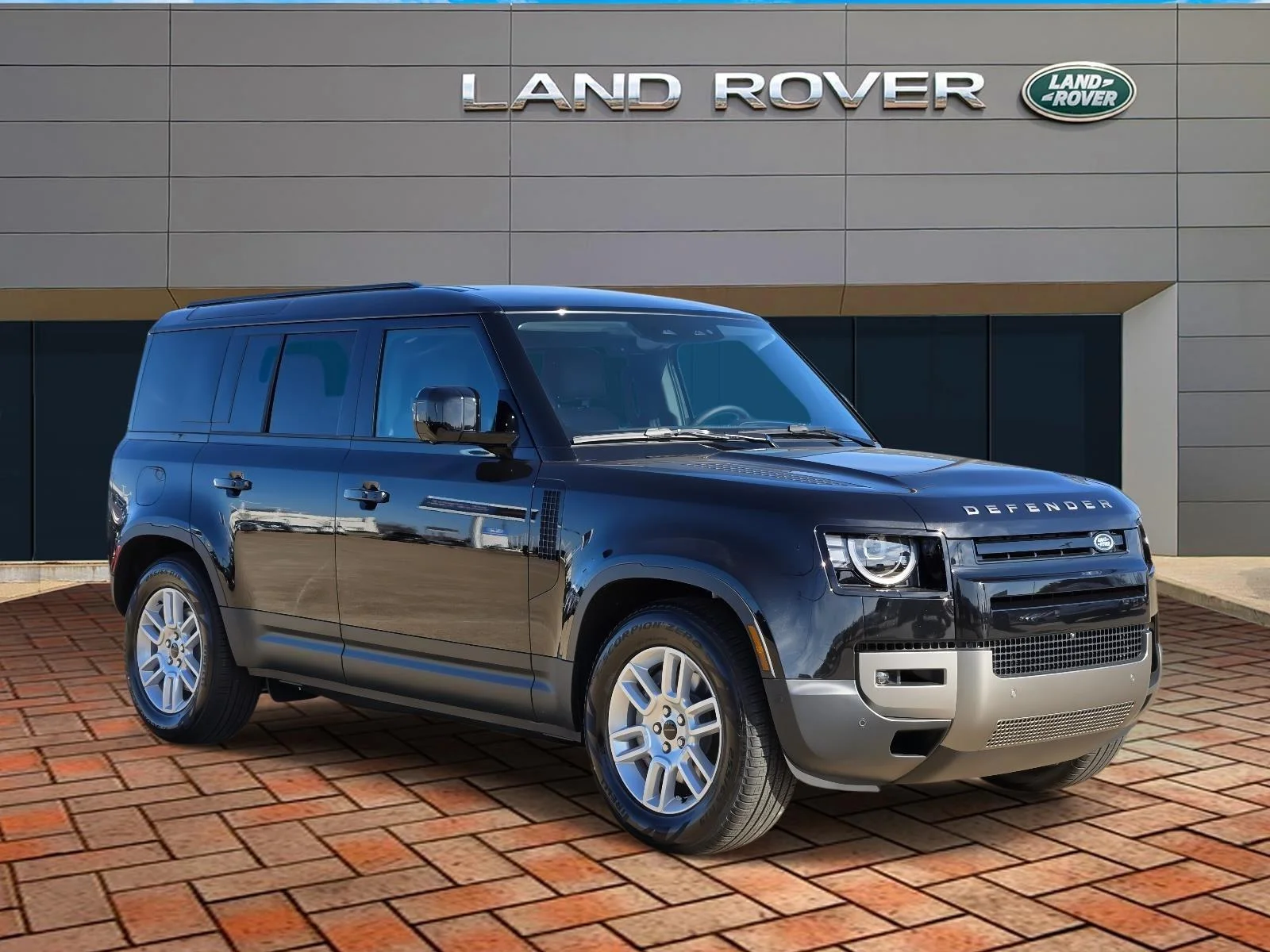 2026 Land Rover Defender 110 S P300's photo
