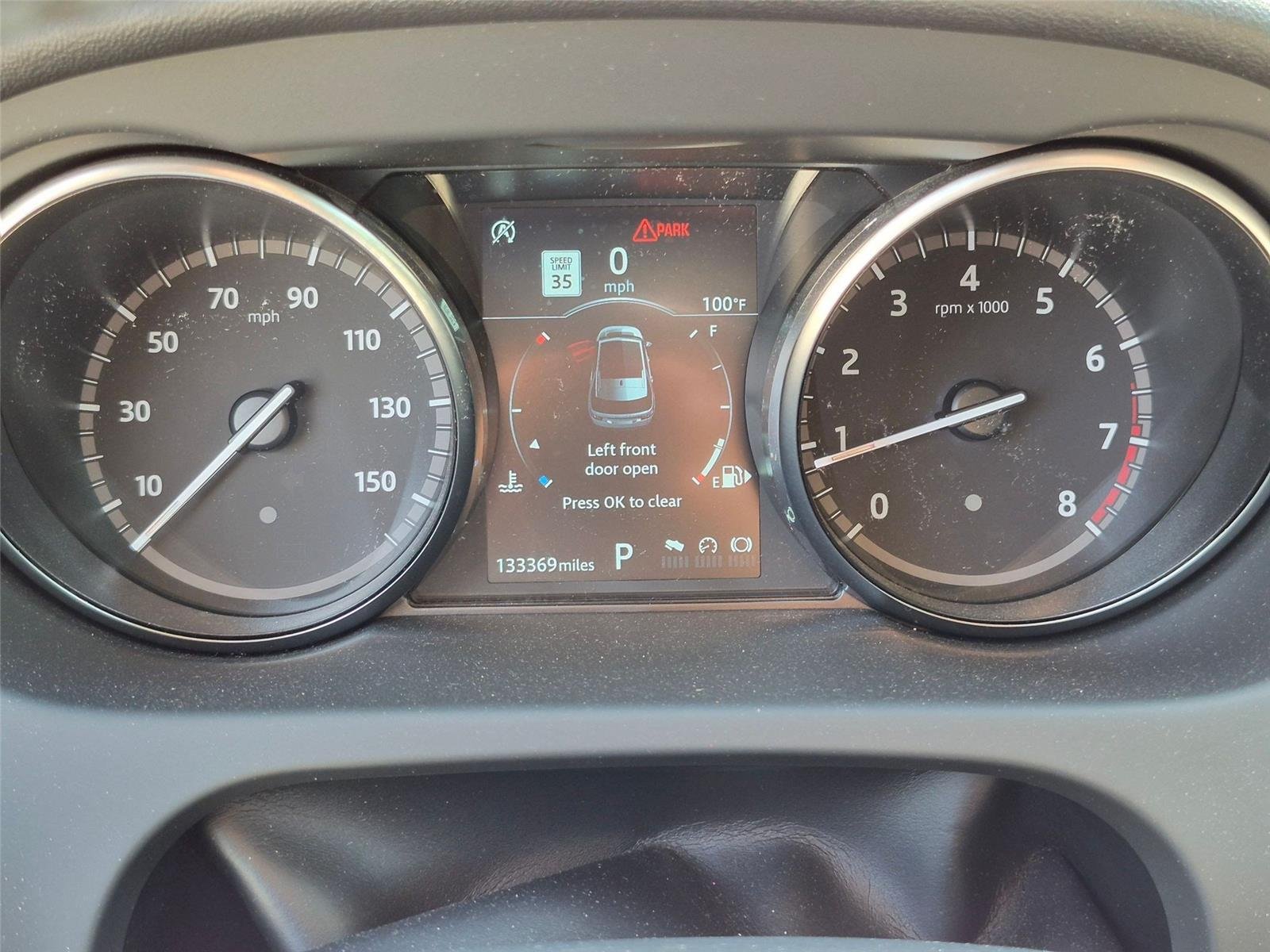 Used 2018 WHITE LAND ROVER HSE image 8