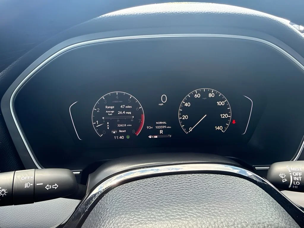 Used 2023 Silver Honda EX-L image 16