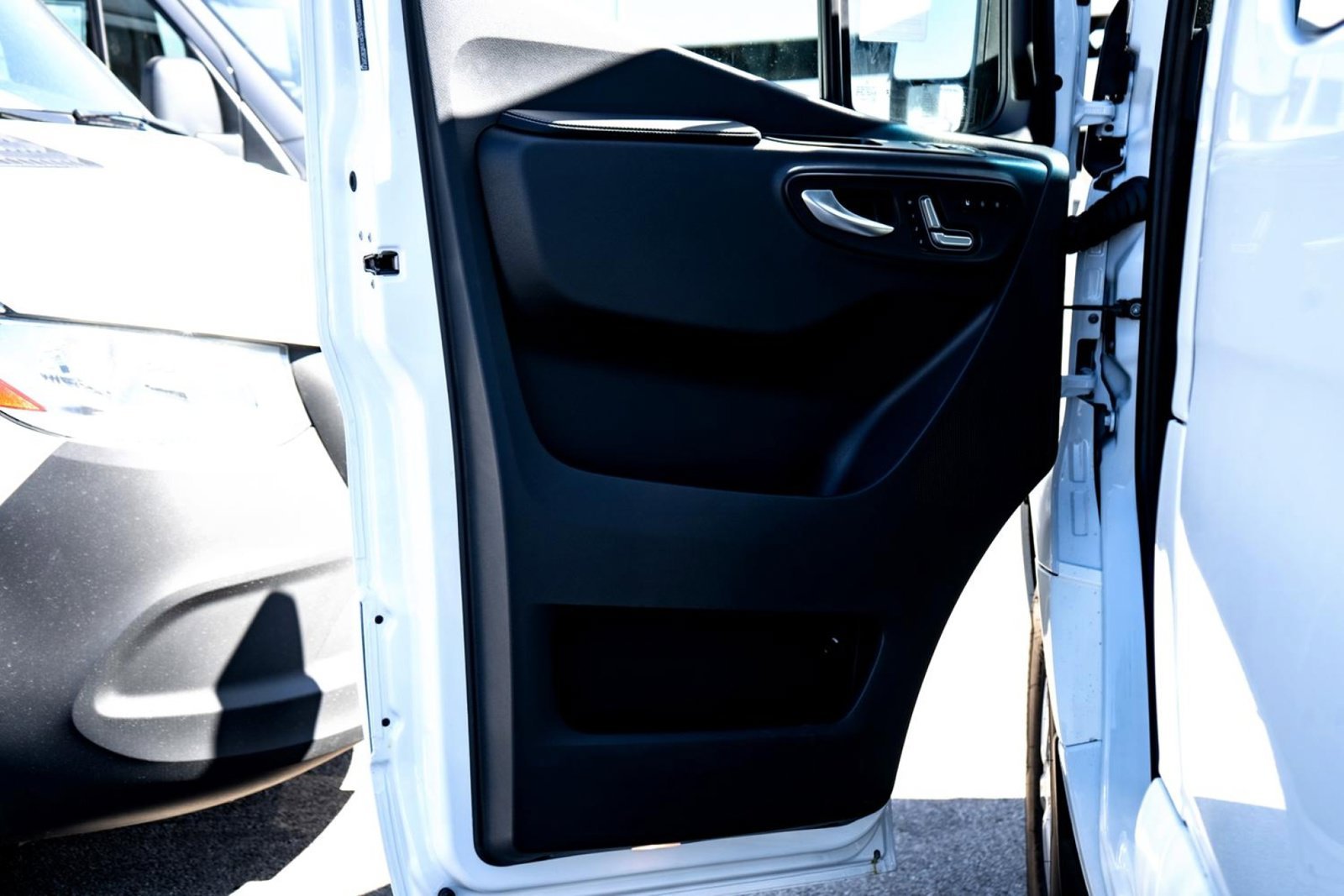 New 2025 Arctic White Mercedes-Benz Passenger 144 WB image 47