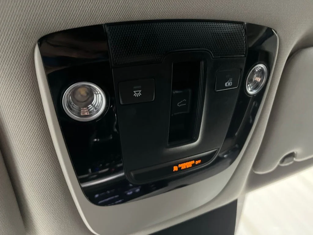 Used 2023 Blue Kia EX image 18
