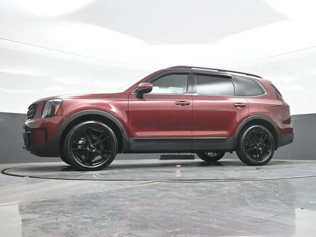 Used 2024 Red Kia EX X-Line image 21
