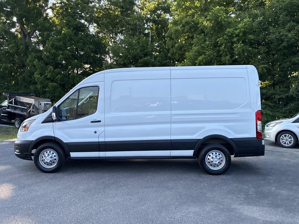 Used 2022 White Ford Base image 4