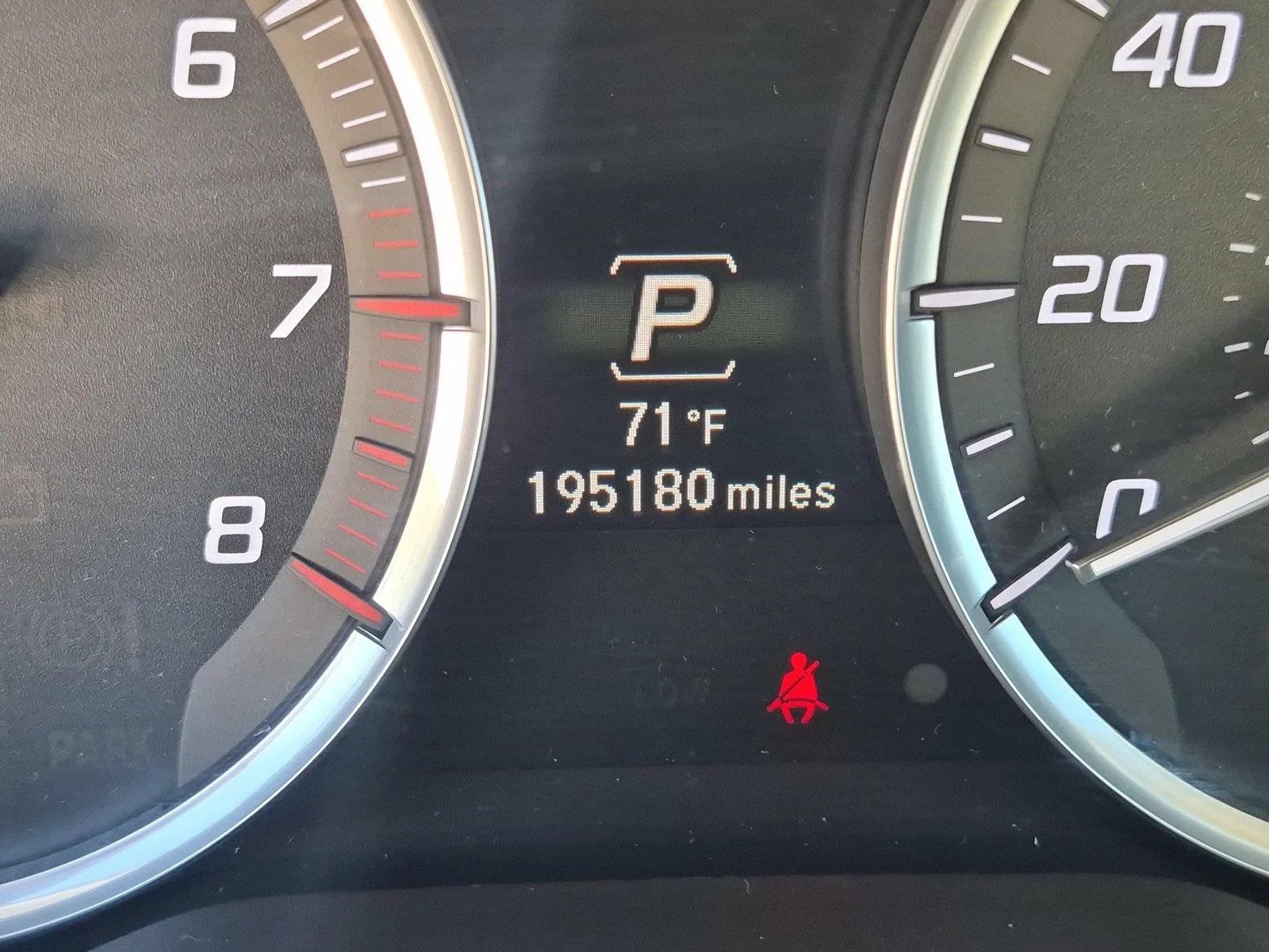Used 2014 White Diamond Pearl Acura Tech/Entertainment Pkg image 21