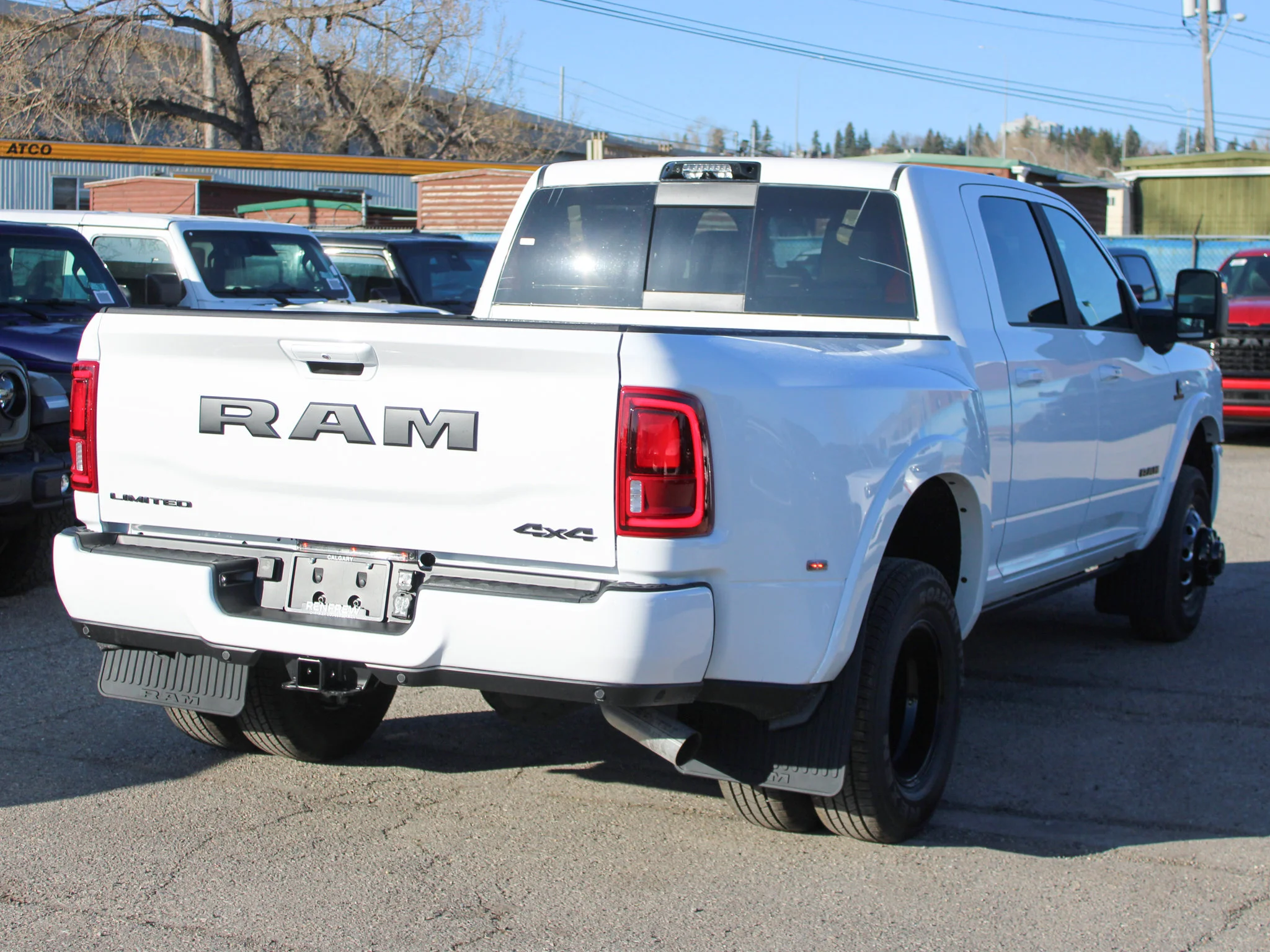 New 2026 White RAM Limited* image 5