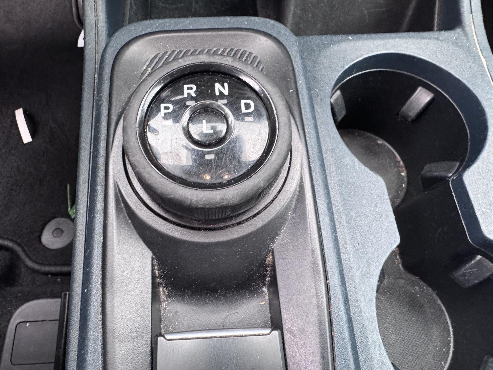 Used 2022 Velocity Blue Ford XL image 12