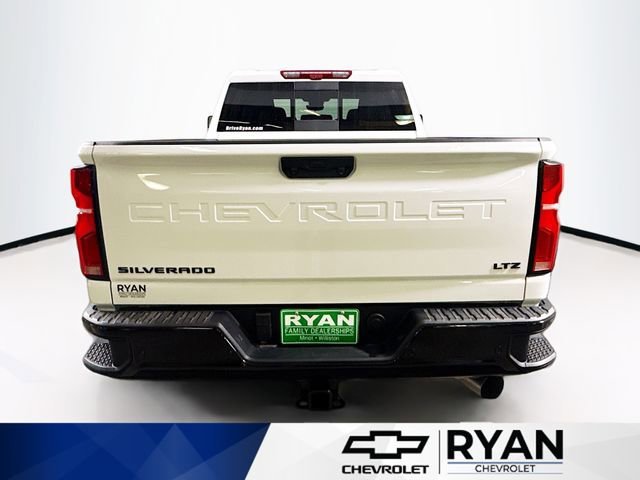 2026 Chevrolet Silverado 2500 HD LTZ - Photo 6