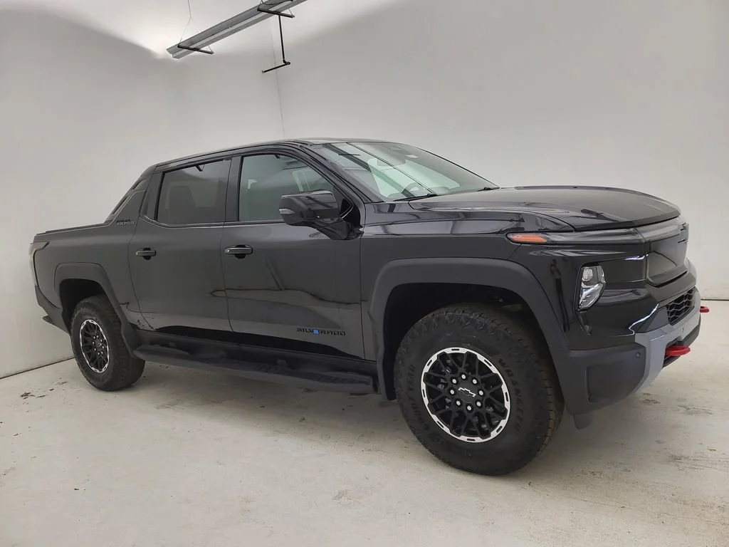 2026 Chevrolet Silverado EV Trail Boss Extended Range's photo