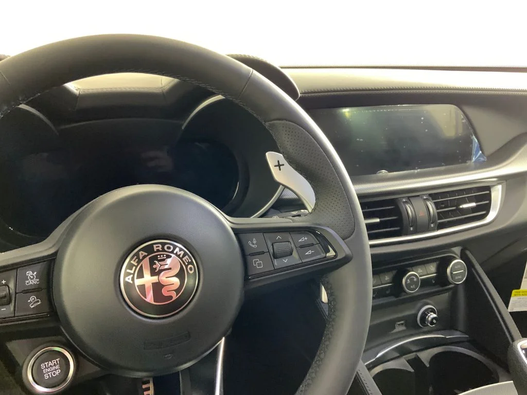 2026 Alfa Romeo Stelvio Base - Photo 26