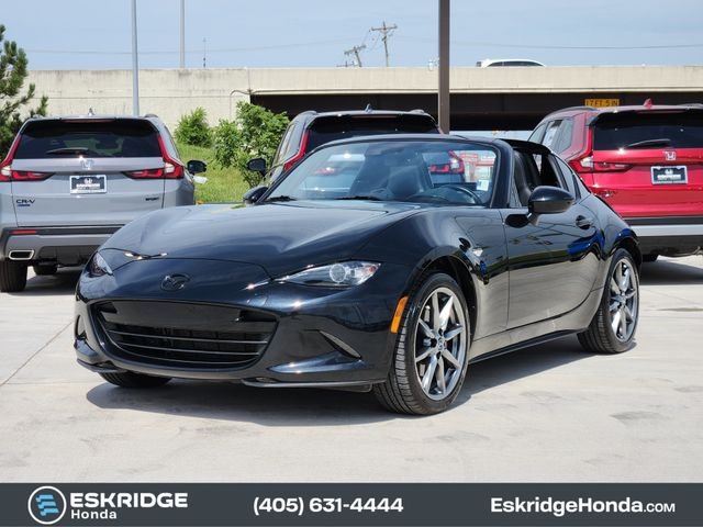 Used 2021 Black Mazda Grand Touring image 3