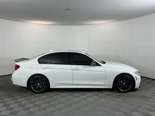 Used 2017 White BMW 340i image 4