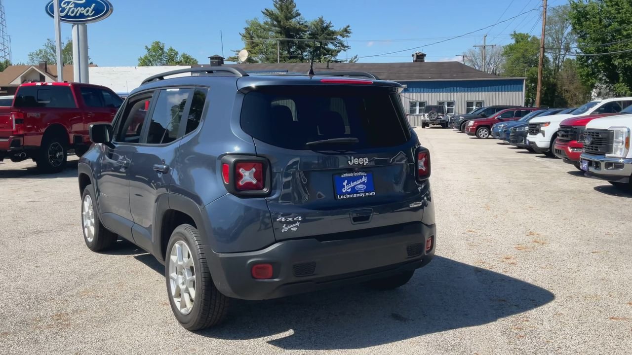 Used 2019 BLUE Jeep Latitude image 9