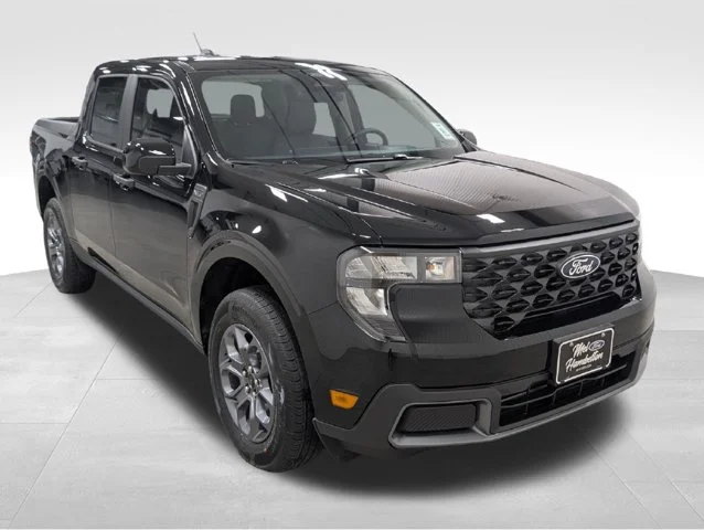 New 2026 Shadow Black Ford XLT image 17