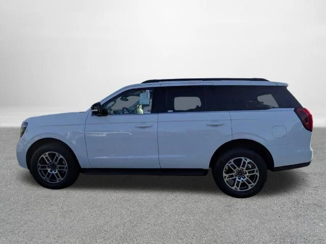 New 2026 Oxford White Ford Active image 28