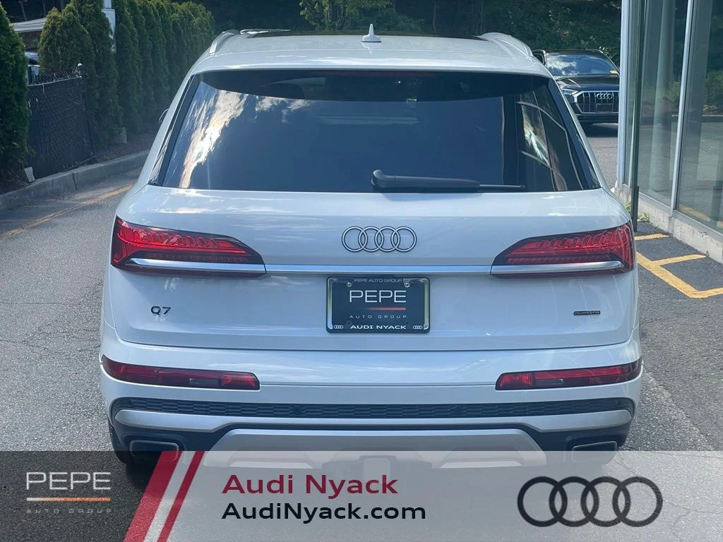 Used 2025 White Audi 55 Premium Plus image 5